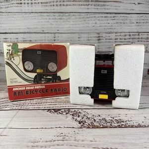 Vintage Retro Archer Road Patrol AM Bicycle Radio & Horn By Radio Shack